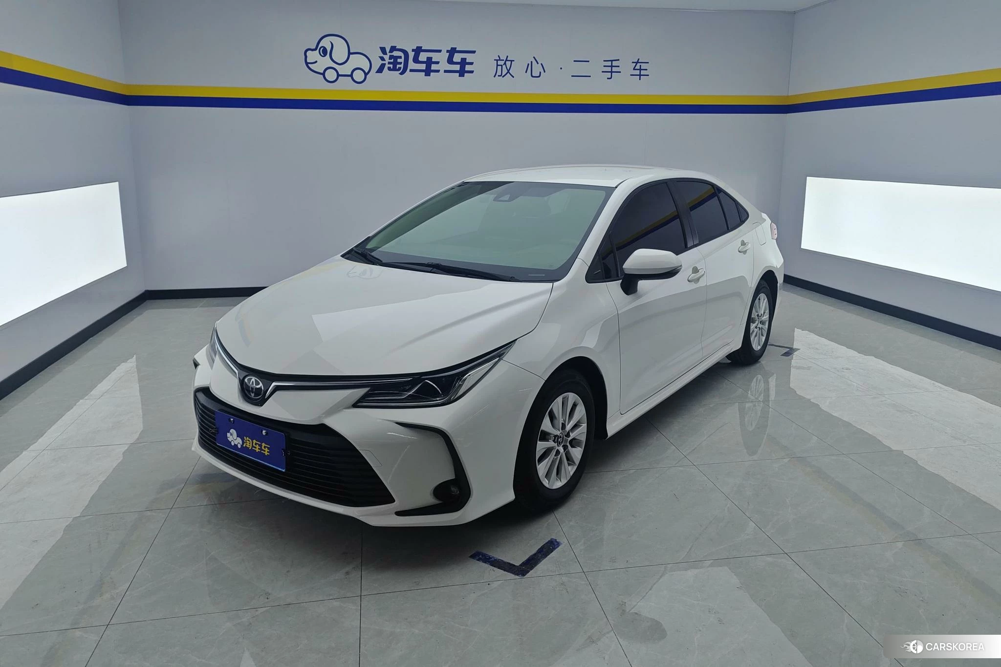 Toyota Corolla id 4426774 из Китая 7