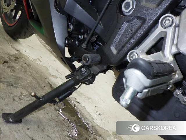 Проданный Honda CBR650F id 4005387 из Японии, фото 7