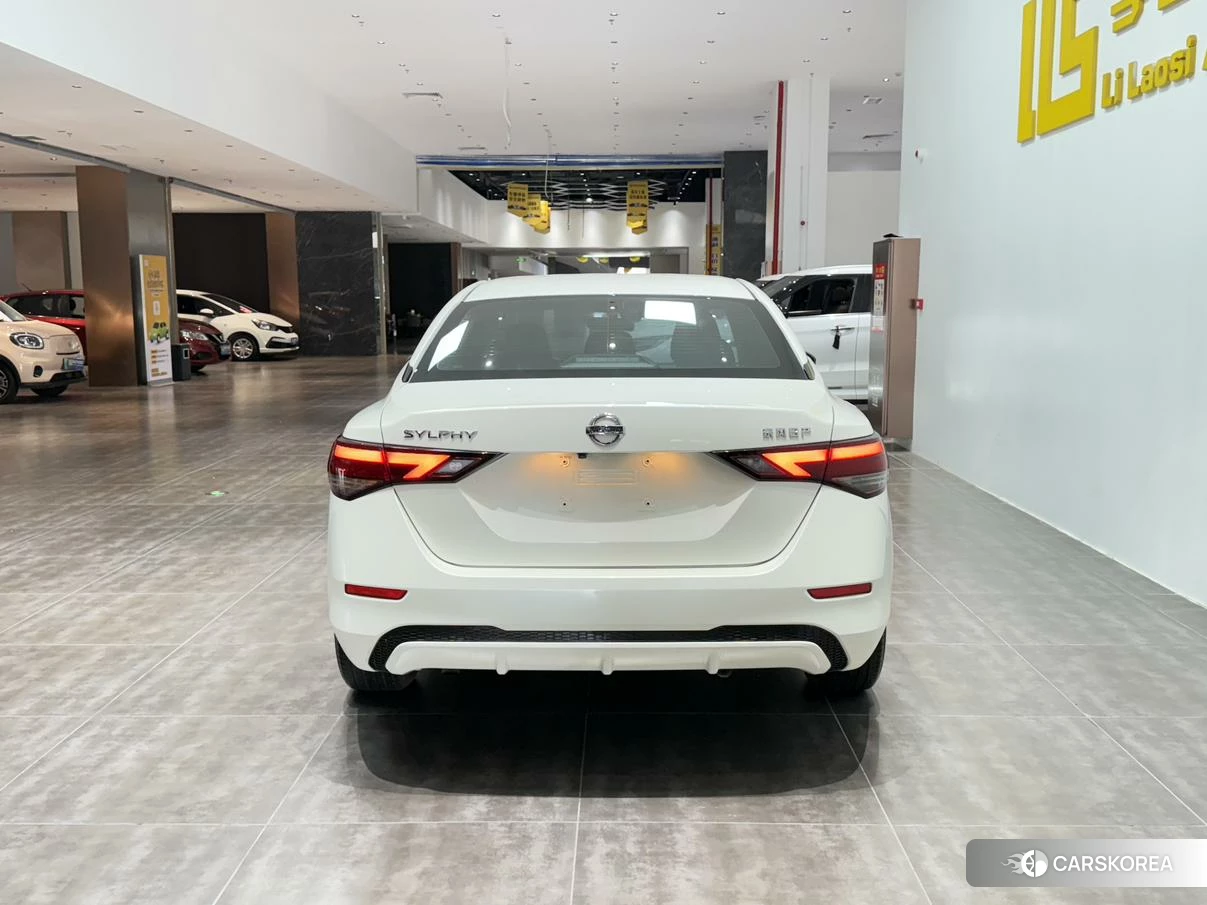 Nissan Xuan Yi id 4420444 из Китая 7