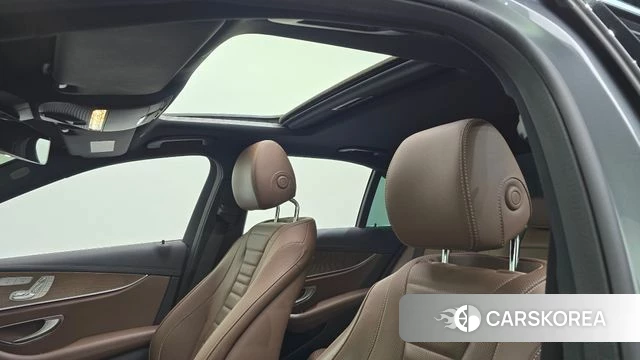 Mercedes-Benz E-Class W213 id 4854164 из Кореи 7