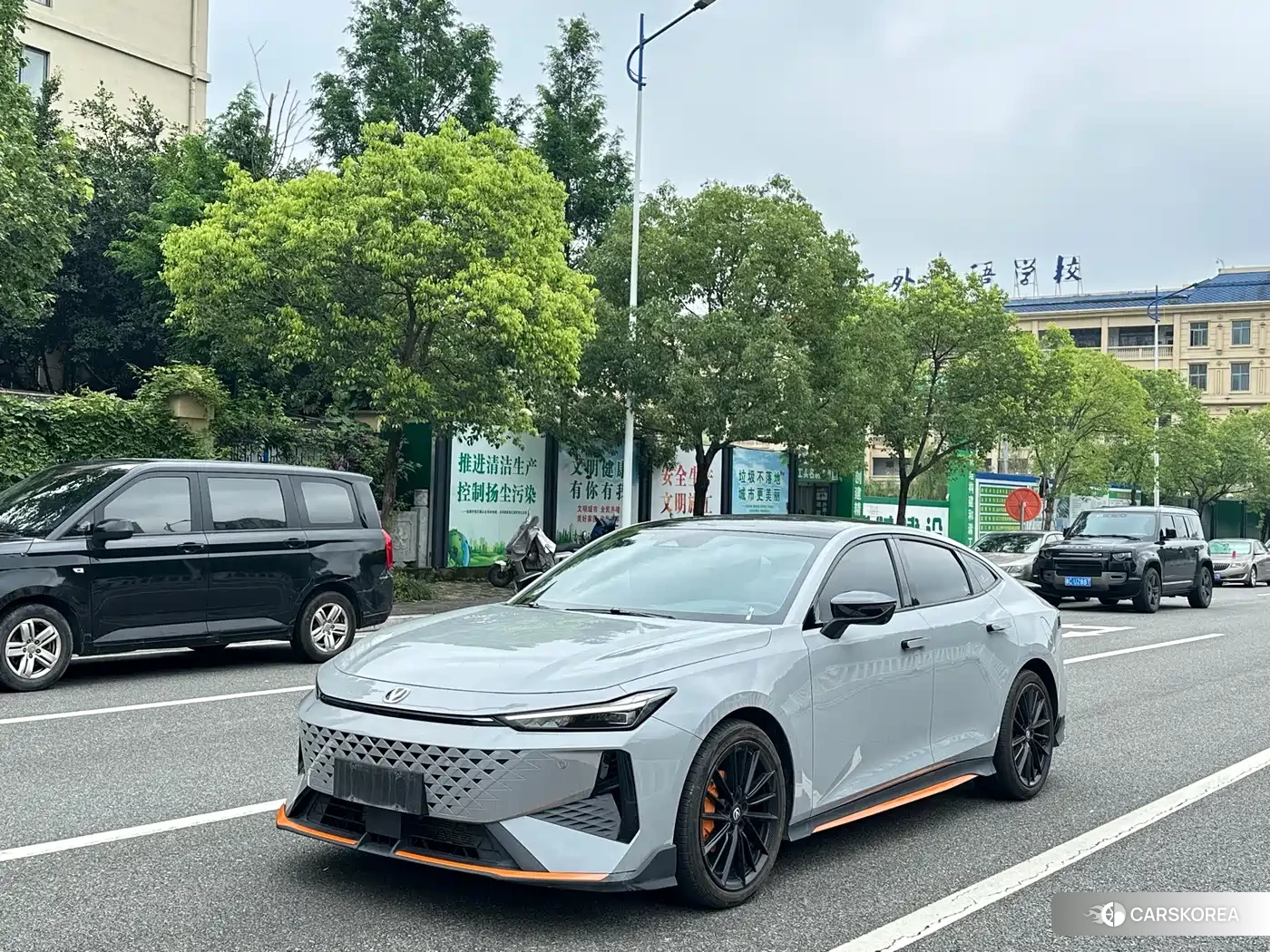 Chang'an Changan UNI-V id 4548254 из Китая 7