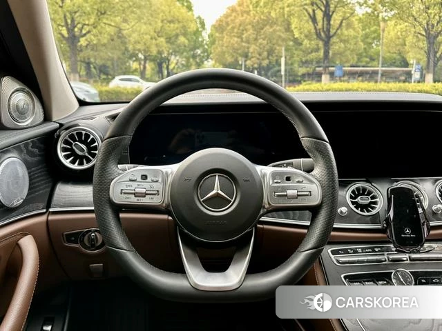 Mercedes-Benz E-class id 4219985 из Китая 7
