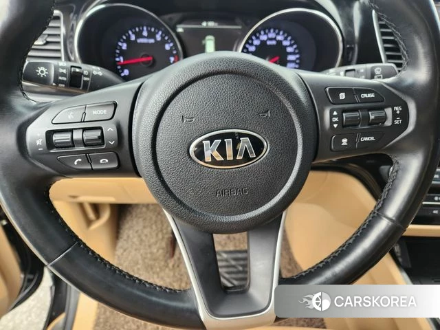 Kia The New Carnival id 3873138 из Кореи 7