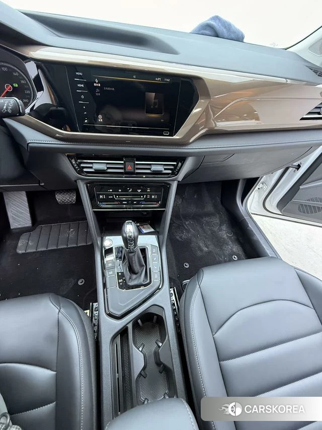 Volkswagen Tuyue id 4264774 из Китая 7
