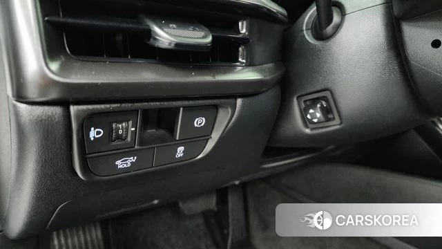 Hyundai Grandeur (GN7) id 4585149 из Кореи 7