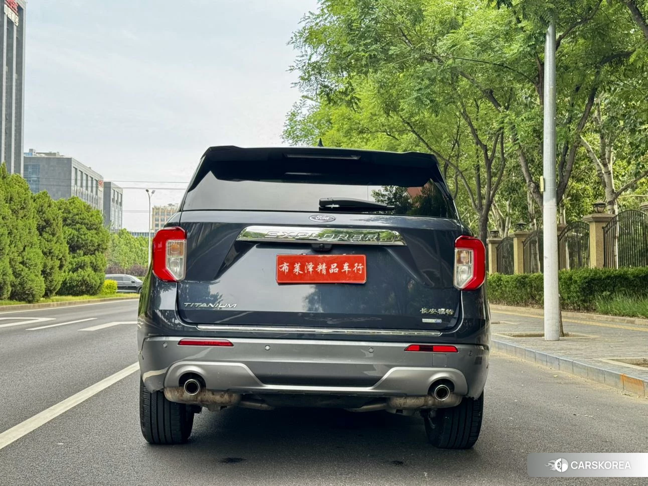 Ford Explorer id 4407629 из Китая 7