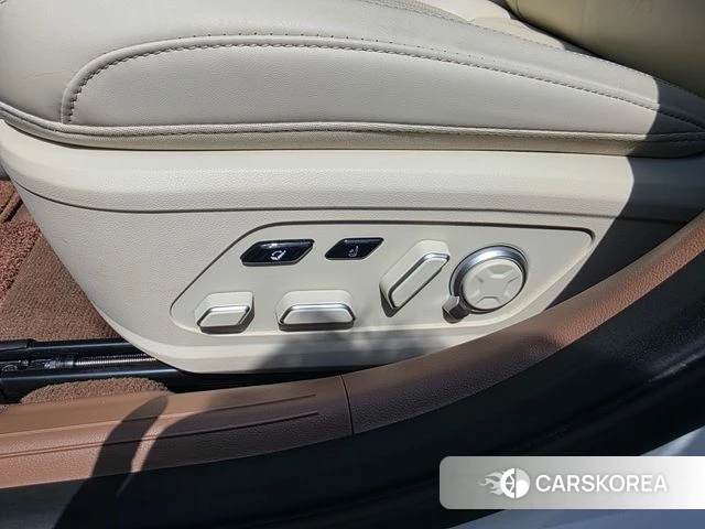 Hyundai Grandeur Hybrid (GN7) id 3934157 из Кореи 7