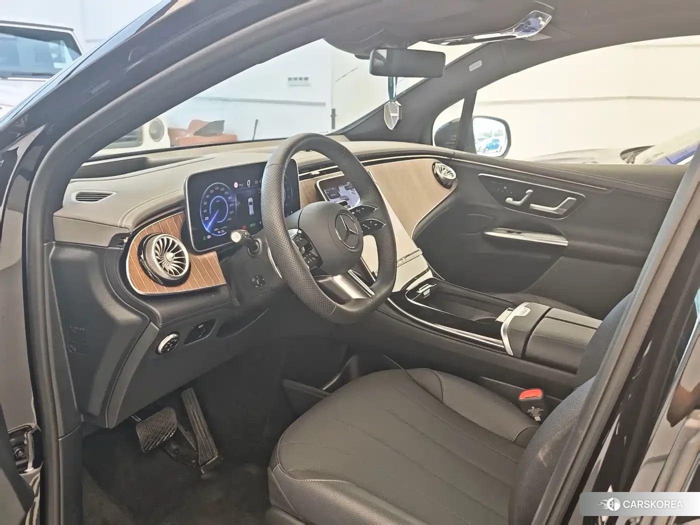 Mercedes-Benz EQE SUV id 4601848 из Китая 7