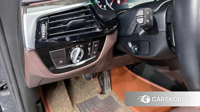 BMW 6 Series GT (G32) id 3834838 из Кореи 7