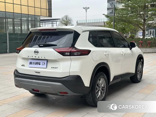 Nissan Qijun id 4368351 из Китая 7