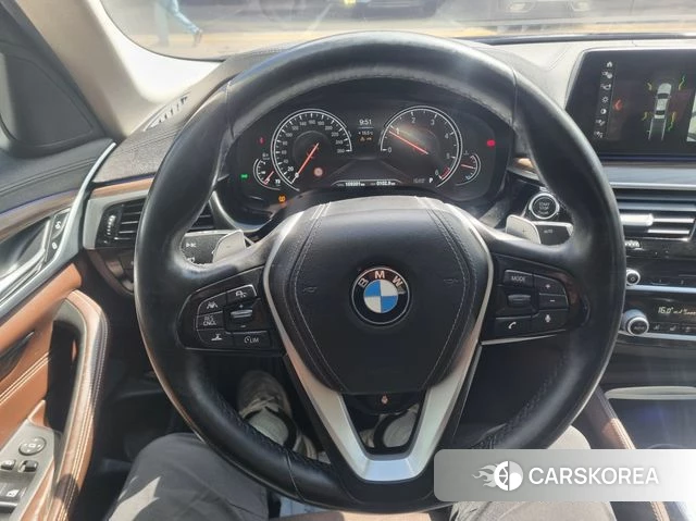 BMW 5 Series (G30) id 4502617 из Кореи 7