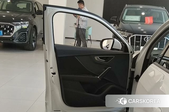 Audi Q2L id 4182474 из Китая 7