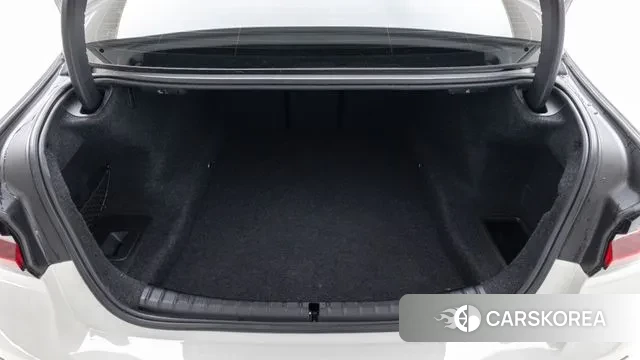 BMW 5 Series (G30) id 3615743 из Кореи 7