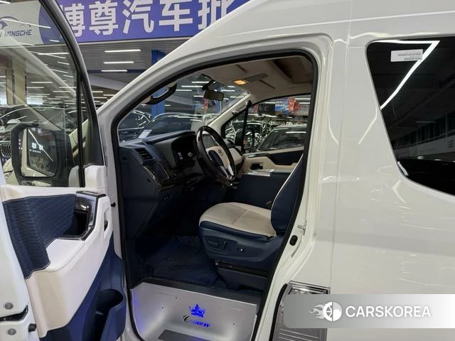 Toyota Hiace id 3957788 из Китая 7