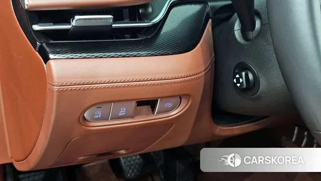 Genesis G90 (RS4) id 3031638 из Кореи 7