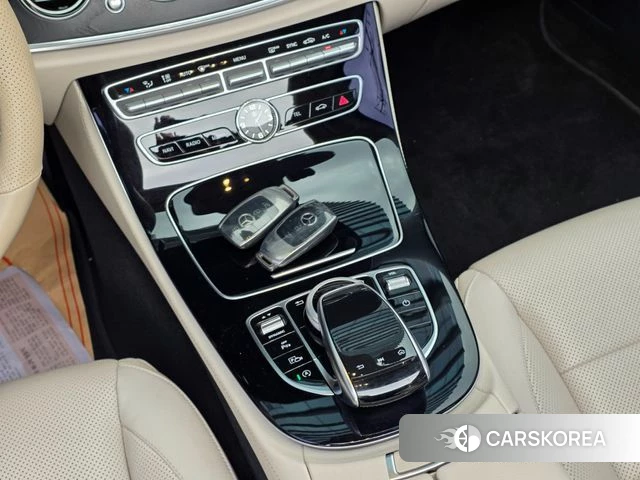 Mercedes-Benz E-Class W213 id 3861628 из Кореи 7