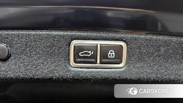 Hyundai Grandeur (GN7) id 4017039 из Кореи 7