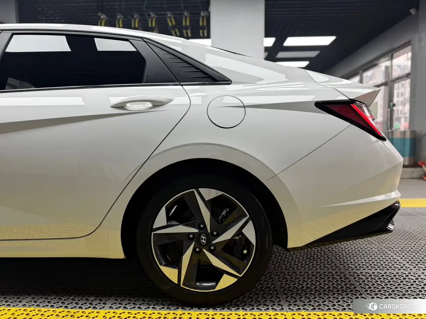 Hyundai Elantra id 4546064 из Китая 7
