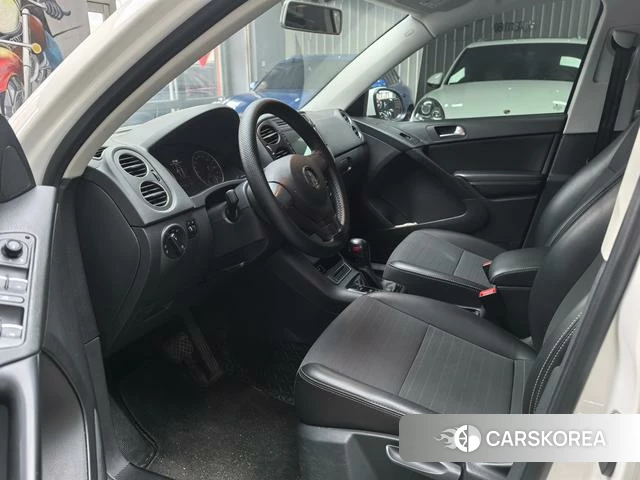 Volkswagen Tiguan id 4207983 из Китая 7