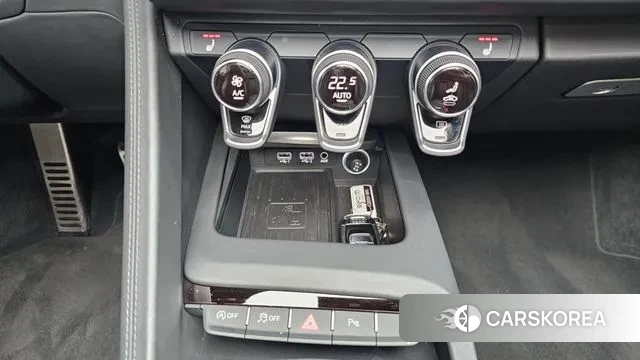 Audi R8 (4S) id 3411602 из Кореи 7