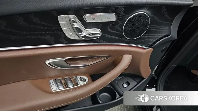 Mercedes-Benz E-Class W213 id 3716326 из Кореи 7