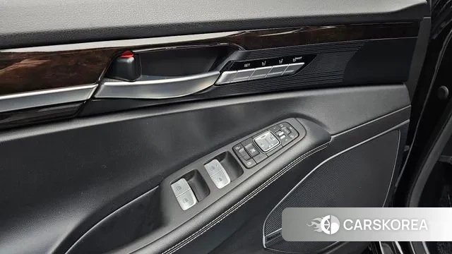 Genesis G90 id 3772867 из Кореи 7