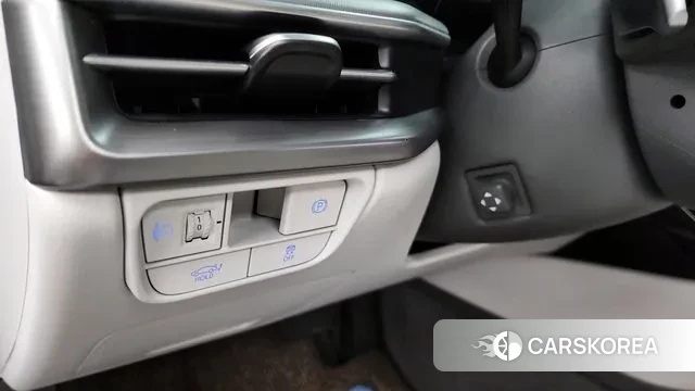 Hyundai Grandeur (GN7) id 3745756 из Кореи 7