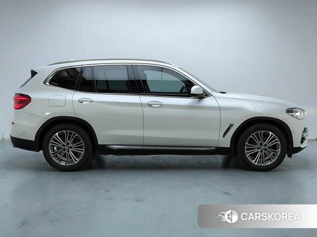 BMW X3 id 4210431 из Китая 7
