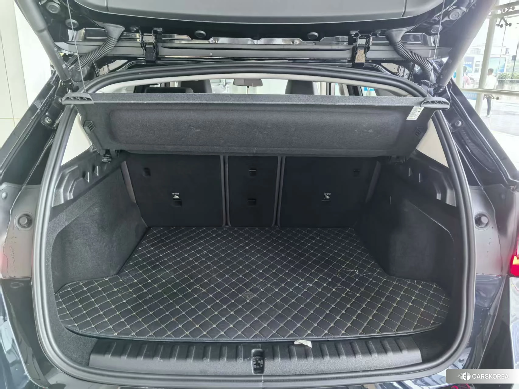 BMW iX1 id 4452786 из Китая 7