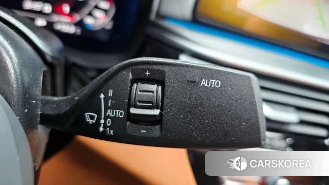 BMW 5 Series (G30) id 3555575 из Кореи 7