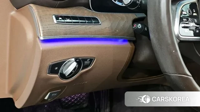 Mercedes-Benz E-Class W213 id 3789214 из Кореи 7