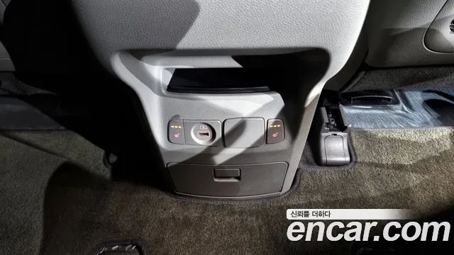 Kia The New Carnival id 2679953 из Кореи 7