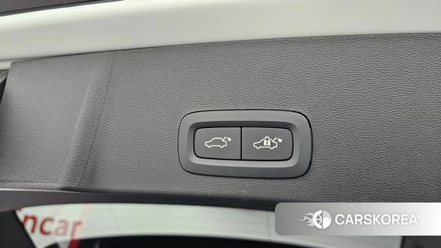 Volvo XC40 id 4427180 из Кореи 7