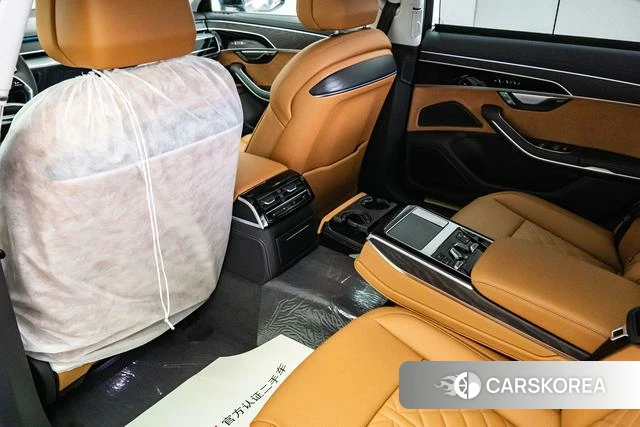 Audi A8 id 4263527 из Китая 7