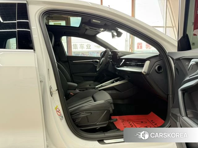 Audi A3 id 4380564 из Китая 7