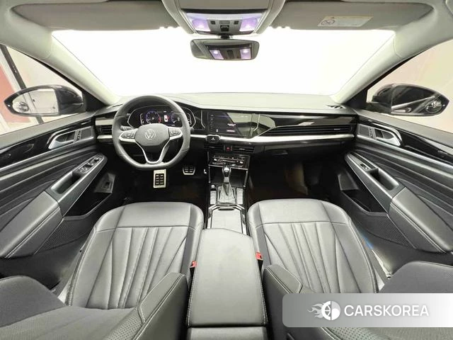 Volkswagen Passat id 4374554 из Китая 7