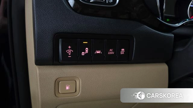 Kia The New Carnival id 4689380 из Кореи 7