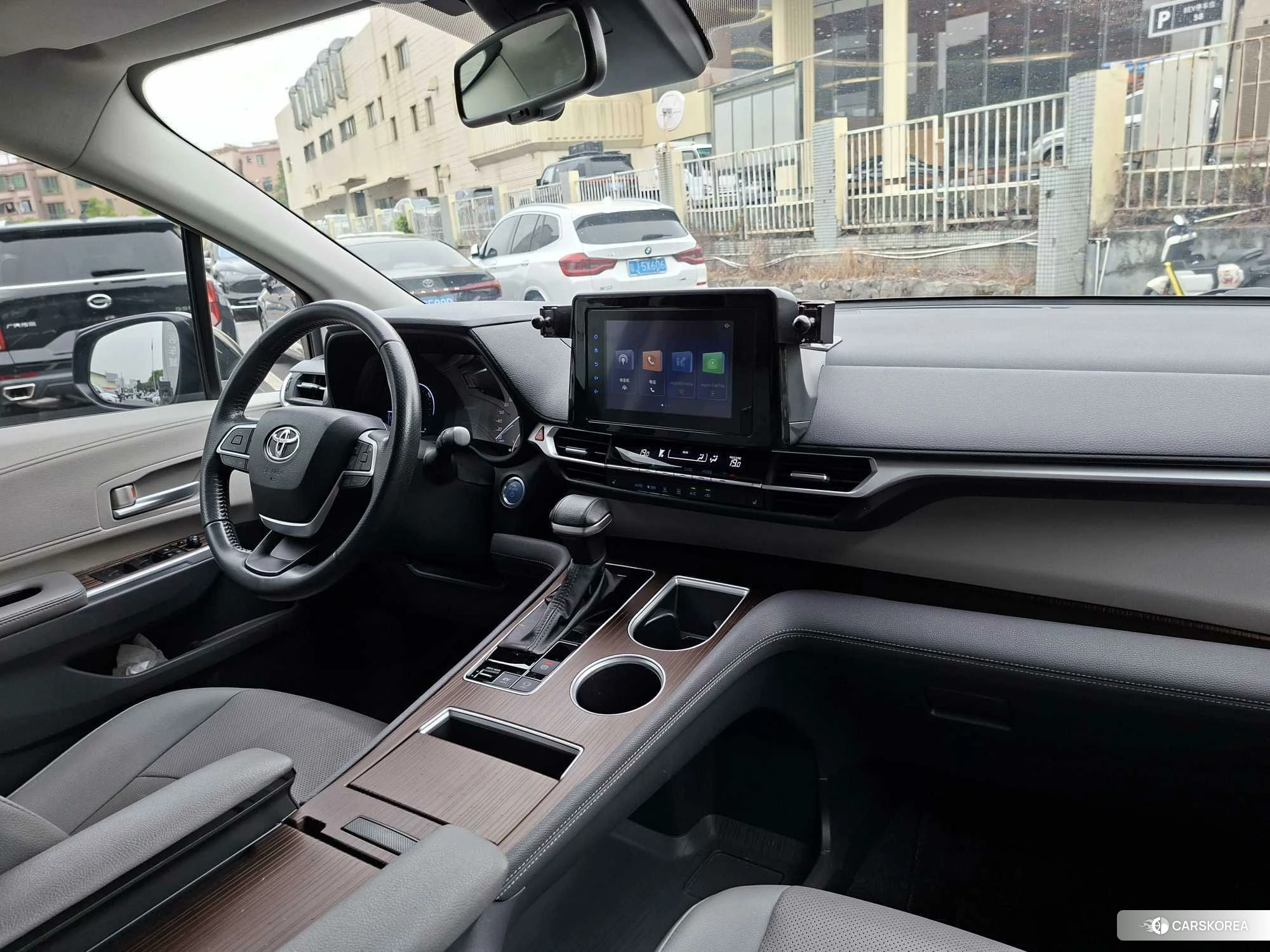 Toyota Saina id 4504928 из Китая 7