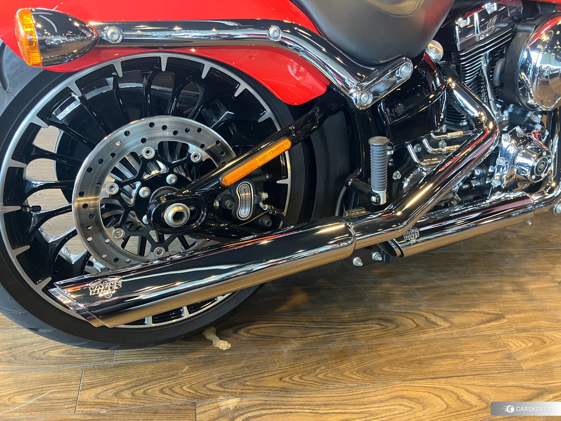 Harley-Davidson Softail Breakout FXSB id 4236934 из Японии 7