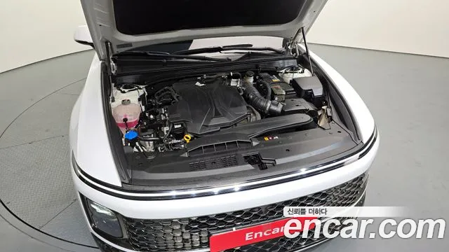 Hyundai Grandeur (GN7) id 2709296 из Кореи 7