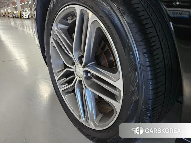 Hyundai Grandeur IG id 3292431 из Кореи 7