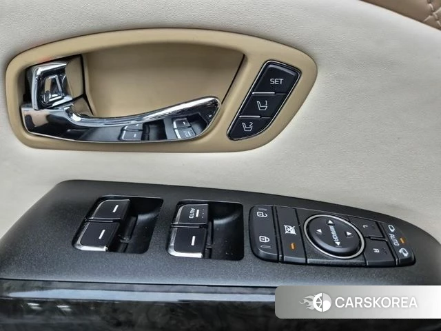 Kia The New Carnival id 4384562 из Кореи 7