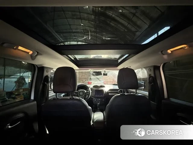 Jeep Renegade id 3651253 из Кореи 7