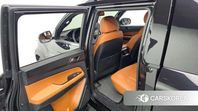 Ssangyong The New Rexton Sports Cannes id 4613696 из Кореи 7