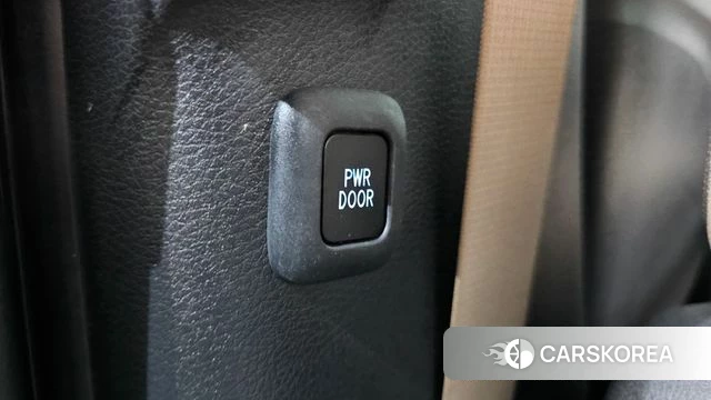 Toyota Sienna 4th Generation id 4692991 из Кореи 7