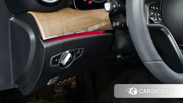 Mercedes-Benz E-Class W213 id 3164921 из Кореи 7