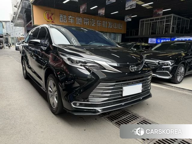 Toyota Saina id 4260773 из Китая 7