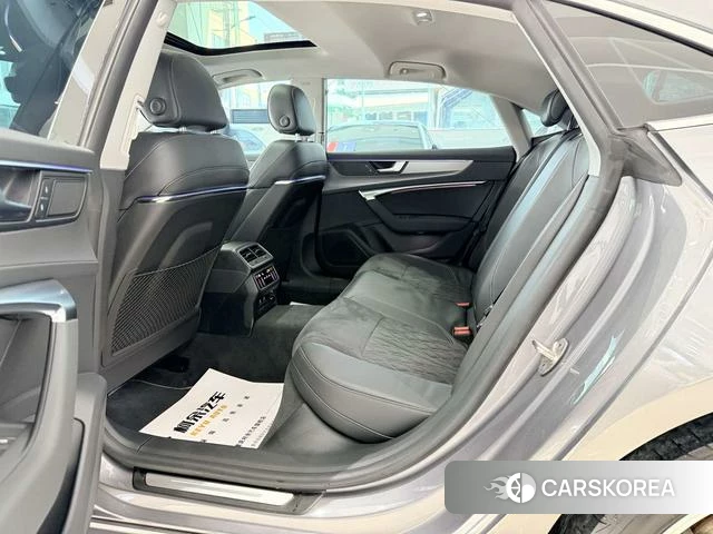 Audi A7L id 4259066 из Китая 7