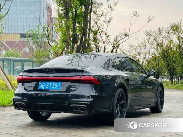 Audi A7L id 4274136 из Китая 7