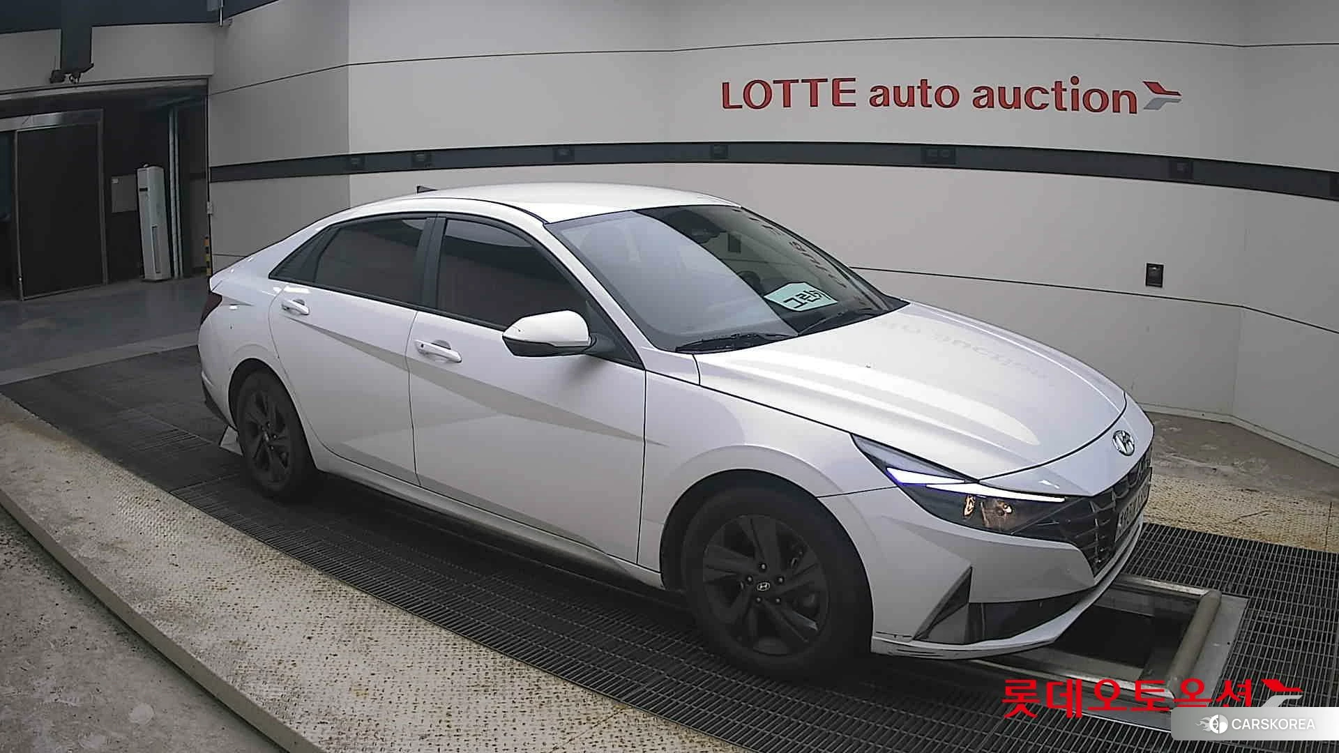 Hyundai Avante Hybrid id 4902485 из Кореи 7